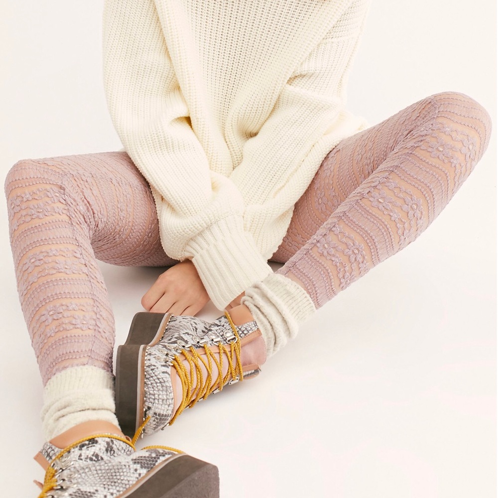 ✨ Free People Lace in You Face Leggings